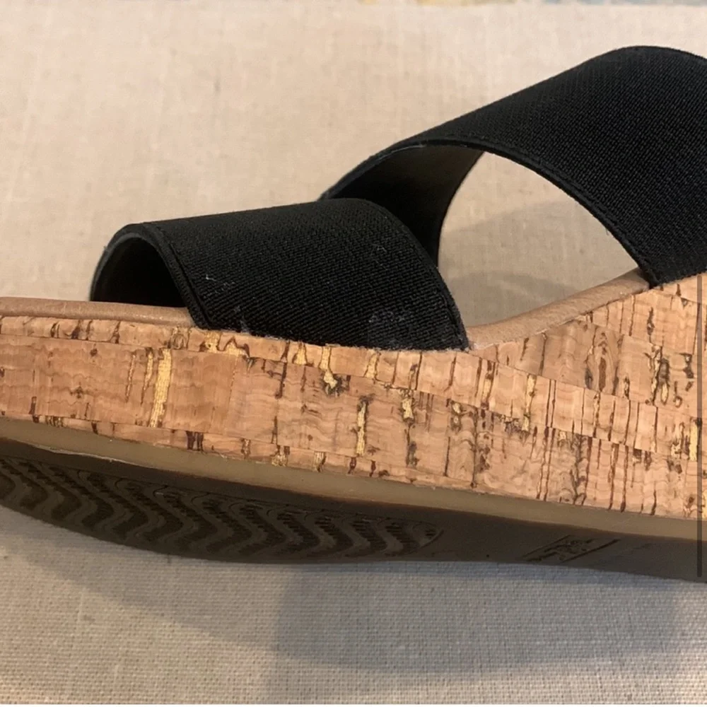 Vintage 7 Eight stylish black